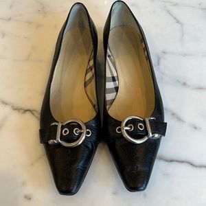 Burberry Black shoe with buckle